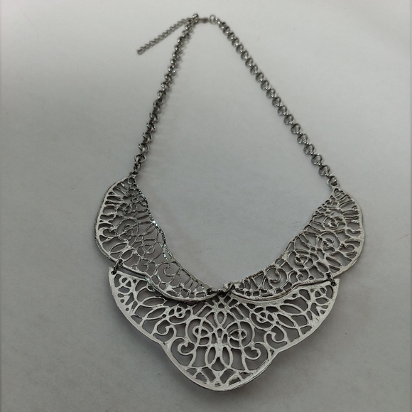 New Silver Filigree Collar Necklace - Picture 2 of 5